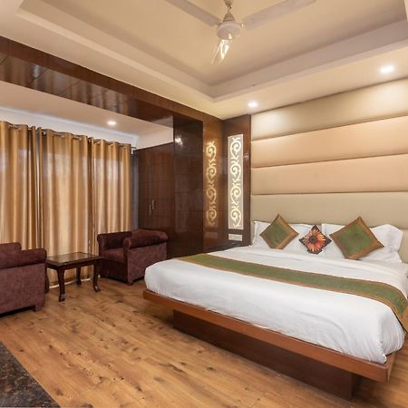 Hotel 30 Degree North Mussoorie Buitenkant foto